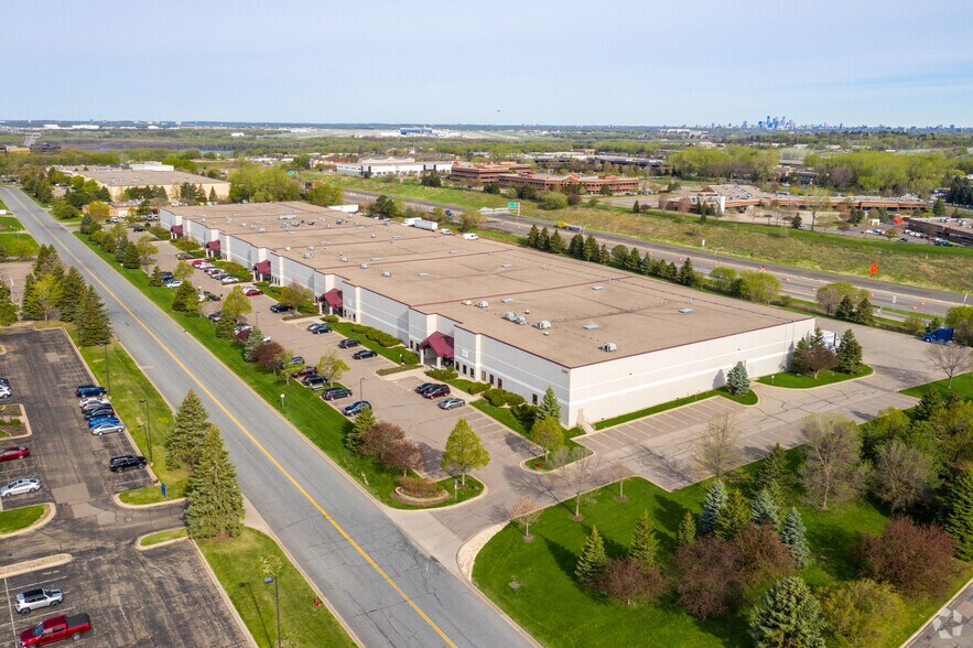 More Photos Of 1245 Trapp Rd, Eagan Distribution For Lease