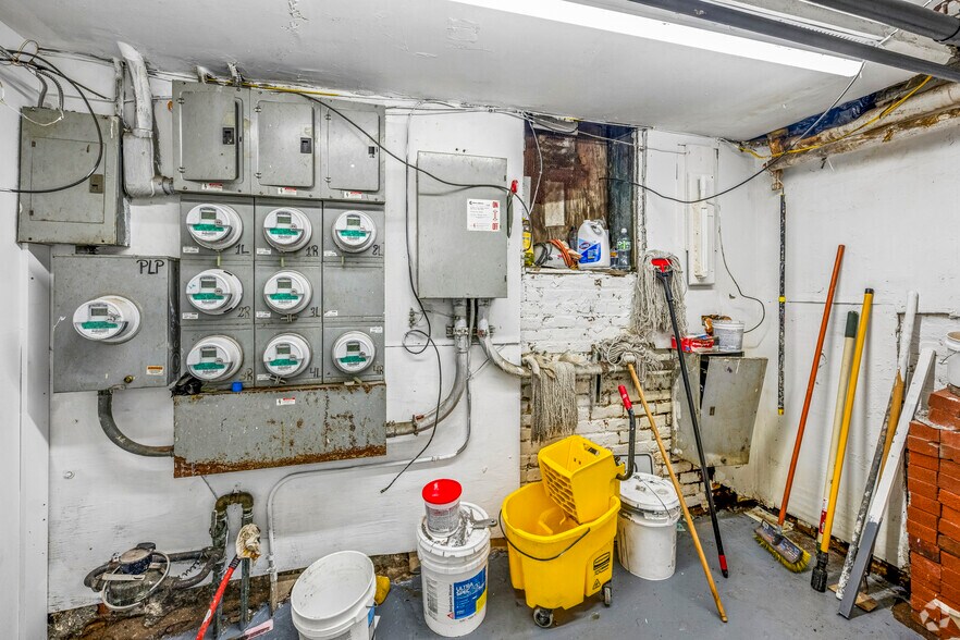 More Photos Of 190 Rockaway Ave, Brooklyn Apartments For Sale