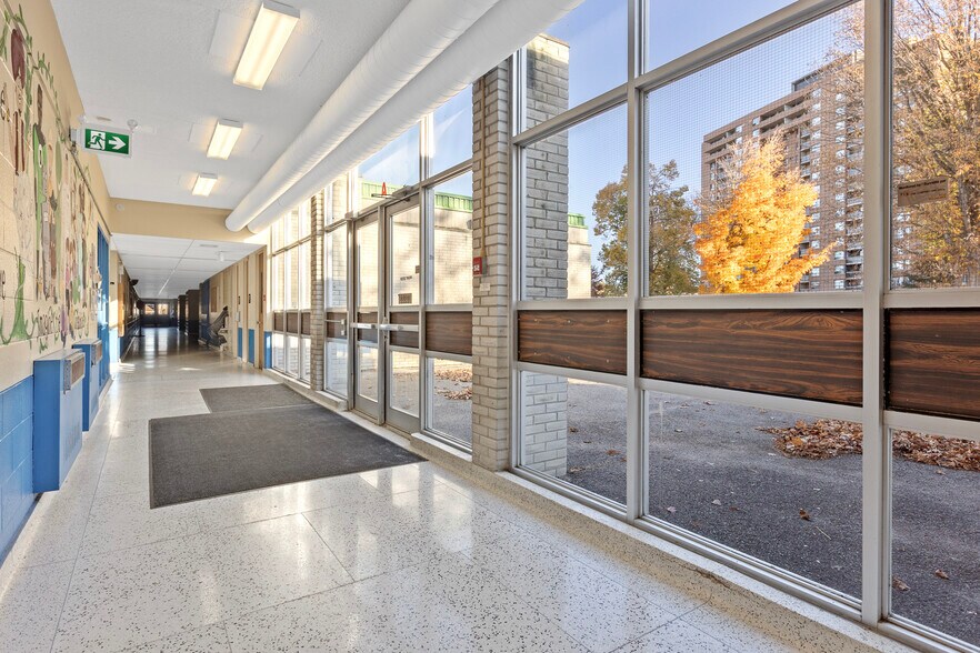 More Photos Of 2625 Draper Av, Ottawa Land For Sale