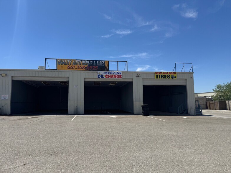 More Photos Of 112 Belle Ter, Bakersfield Truck Terminal For Lease