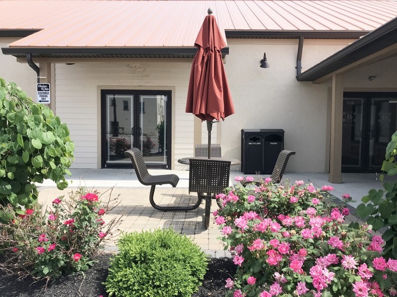 More Photos Of 40 N Main St, Miamisburg Storefront Retail Office For Sale