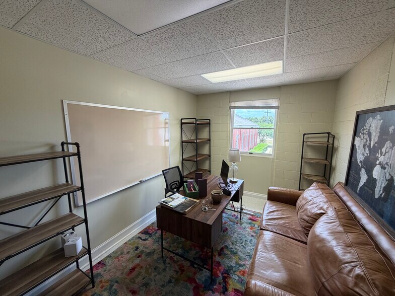 More Photos Of 3901 Raeford Rd, Fayetteville Religious Facility For Lease