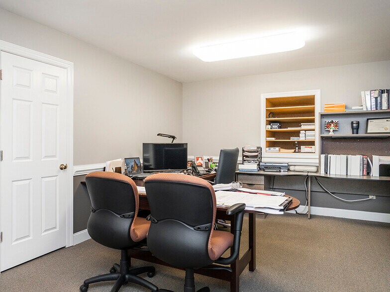 More Photos Of 4108 S NC Hwy 62, Burlington Office For Lease