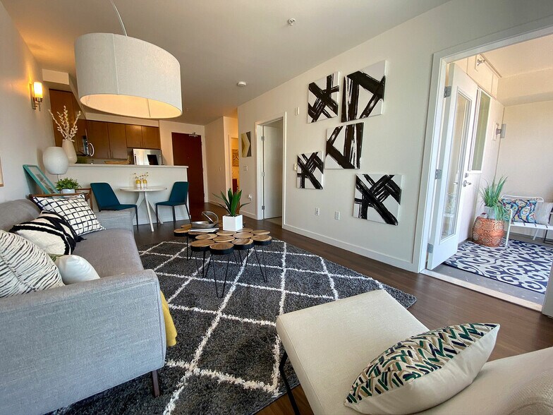 More Photos Of 1250 E Burnside St, Portland Apartments For Lease