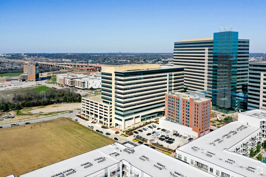 More Photos Of 1150 State St, Richardson Office For Lease