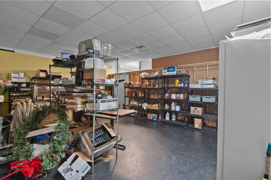 More Photos Of 102 Berry St, Hertford Restaurant For Sale