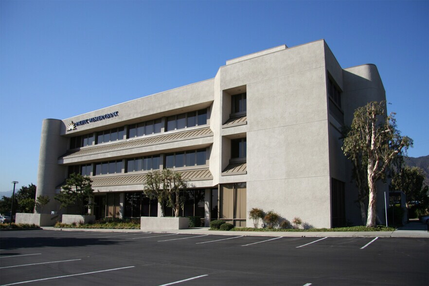 More Photos Of 510 S Grand Ave, Glendora Office For Lease