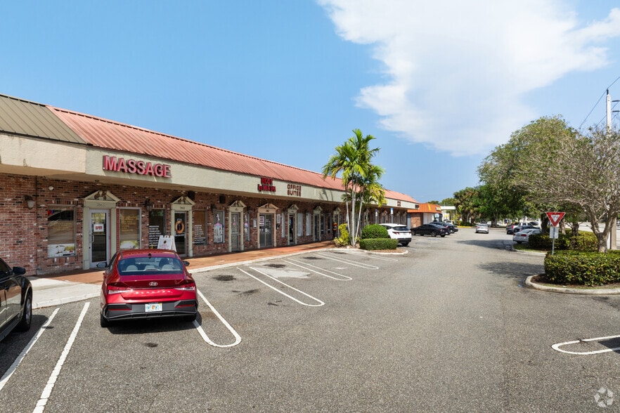 More Photos Of , Coral Springs General Retail For Sale