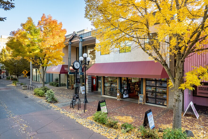 More Photos Of 30 E Broadway, Eugene Office For Lease