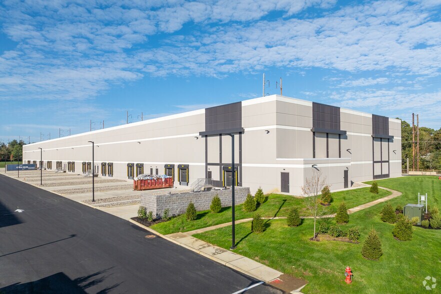 More Photos Of 1840 Wayside Road-Building B, Tinton Falls Unknown For Lease