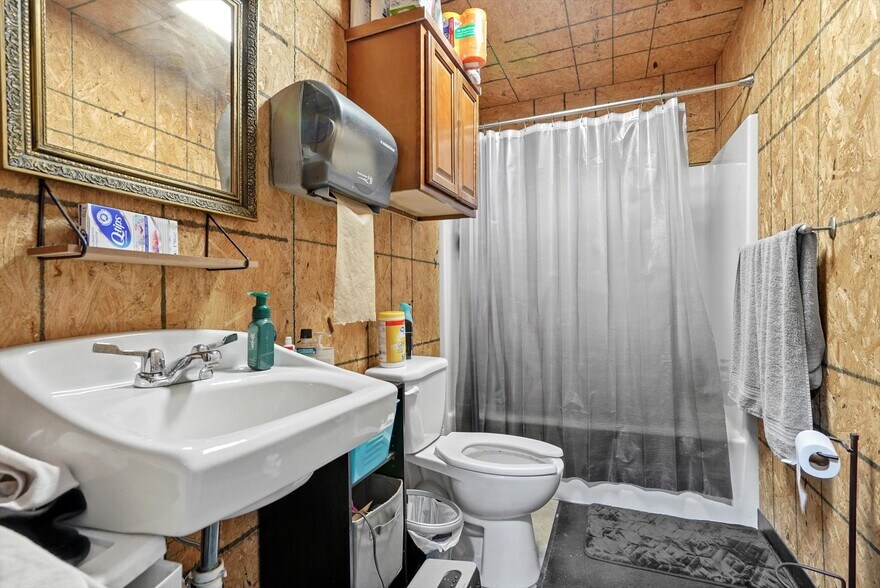 More Photos Of 12670 S Highway 48, Bristow Warehouse For Sale