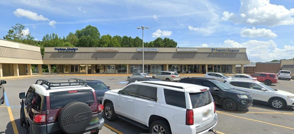 More Photos Of 942 Brindlee Mountain Pky, Arab General Retail For Lease