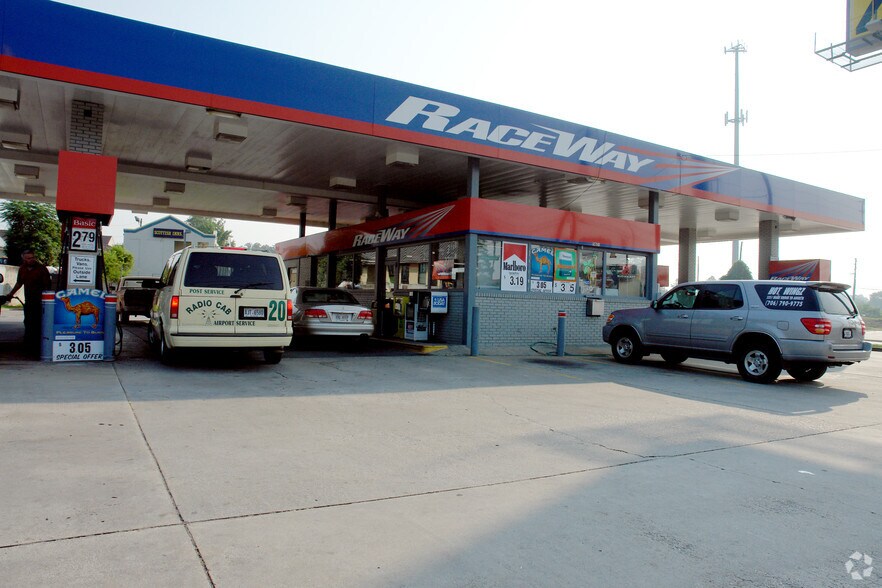 More Photos Of 3021 Washington Rd, Augusta Convenience Store For Lease