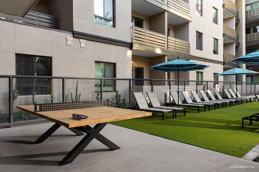 More Photos Of 2040-2060 N Scottsdale Rd, Scottsdale Apartments For Lease