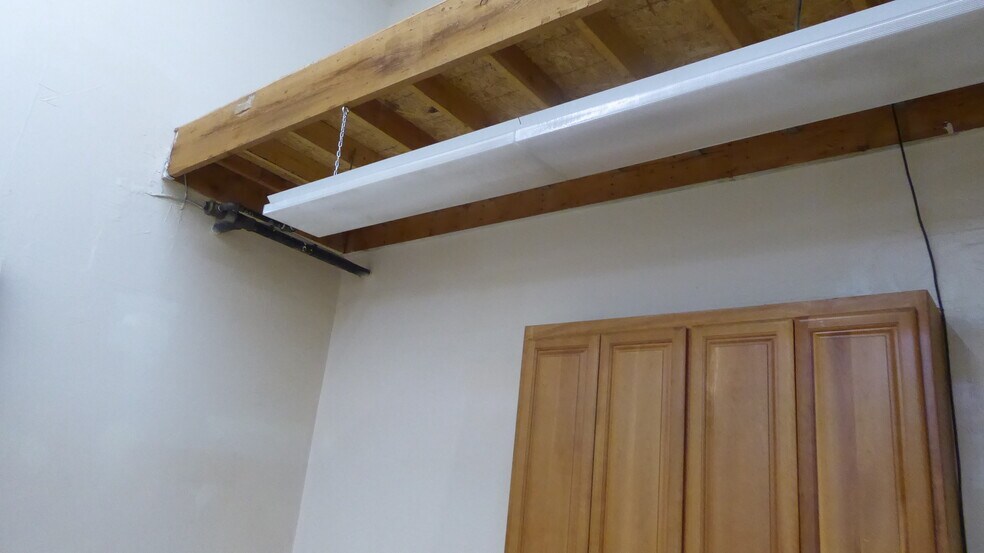 More Photos Of 34 Union Way, Vacaville Flex For Lease