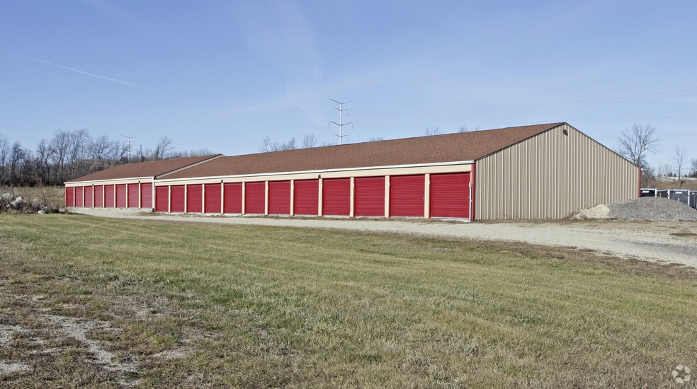 More Photos Of 7345 Friendly Dr, Kewaskum Self Storage For Sale