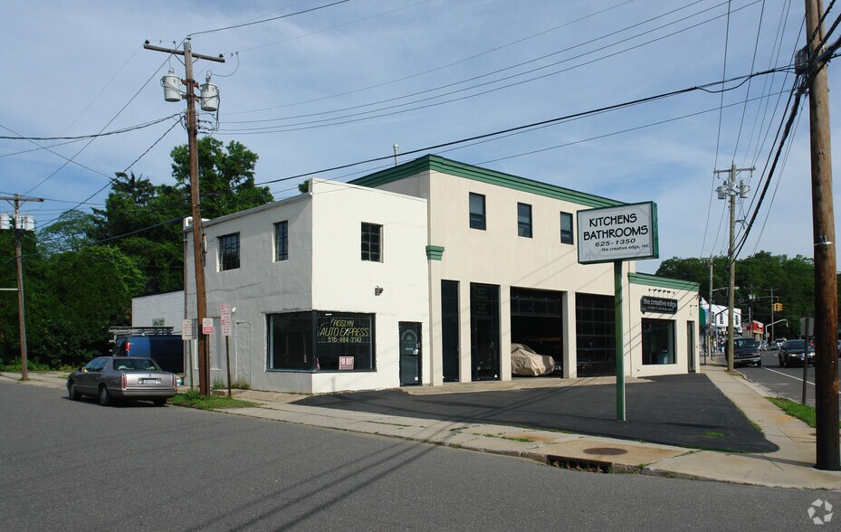 More Photos Of 71 Mineola Ave, Roslyn Heights Auto Repair For Sale