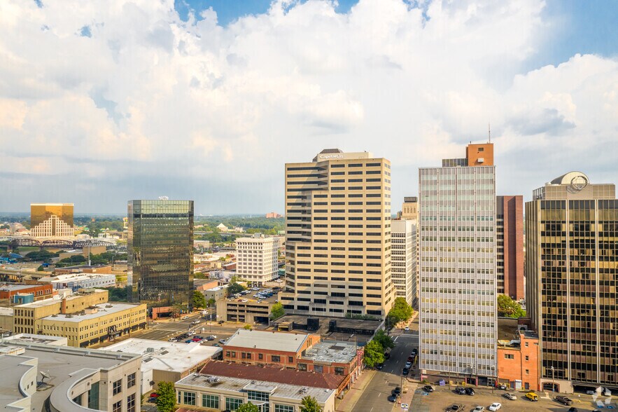 More Photos Of 401 Edwards St, Shreveport Office For Lease