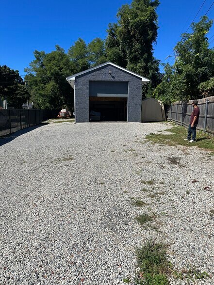 More Photos Of 99 Prince Rd, Rocky Point Land For Lease