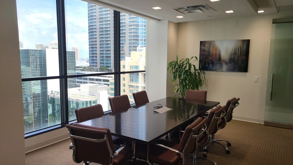 More Photos Of 1200 Brickell Ave, Miami Office For Sale
