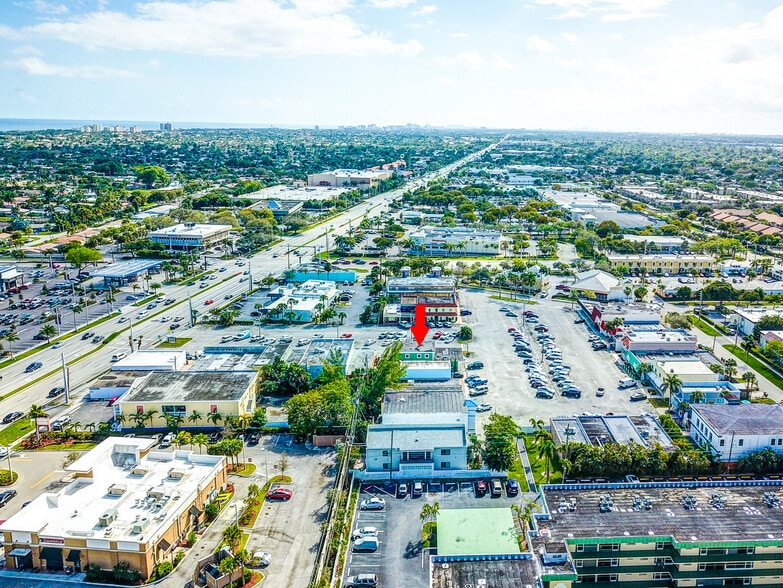 More Photos Of 828 SE 8th Ave, Deerfield Beach Medical For Sale