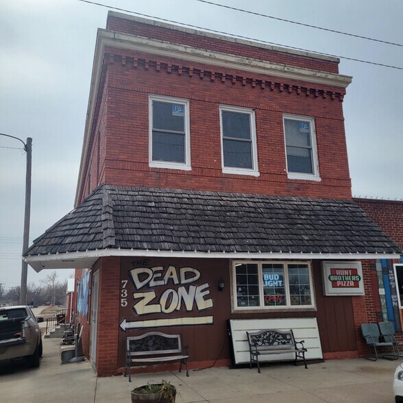 More Photos Of 735 Dimery Ave, Beaver Crossing Convenience Store For Sale