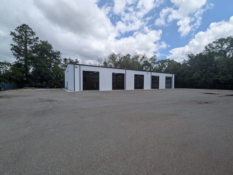 More Photos Of 9755 S. R. Florida 121 S, Macclenny Warehouse For Lease