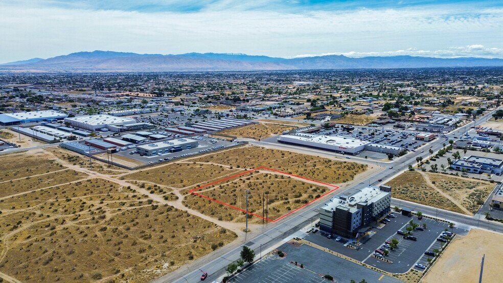 Primary Photo Of Cottonwood Ave @ Monarch, Victorville Land For Sale