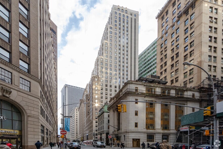 More Photos Of 80-86 Broad St, New York Office For Lease
