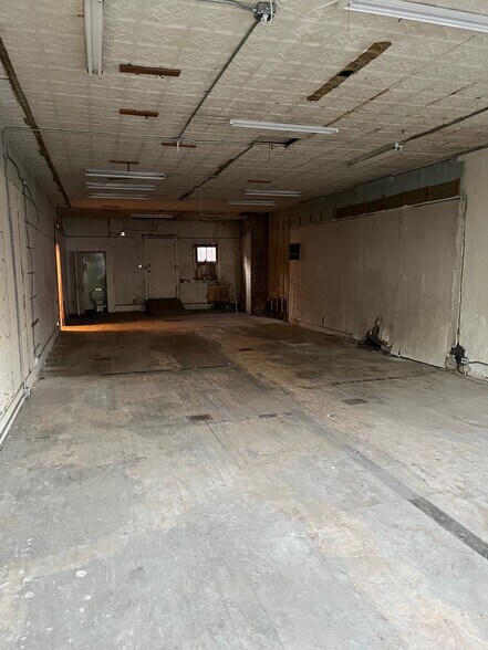 More Photos Of 705-709 Main St, Hallstead Office For Sale