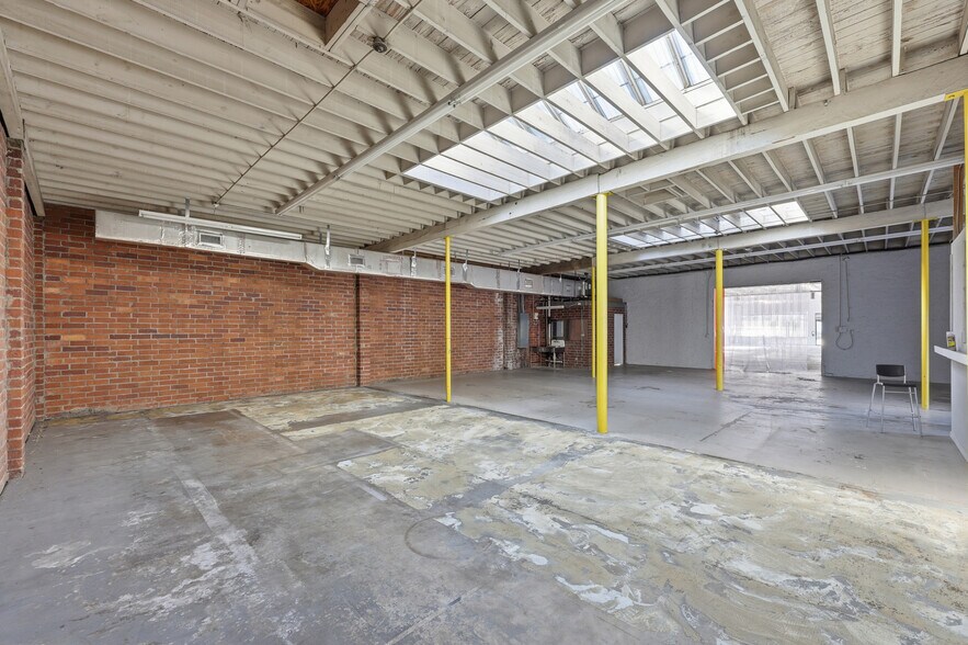 More Photos Of 239 San Marco Ave, Saint Augustine Storefront Retail Office For Sale