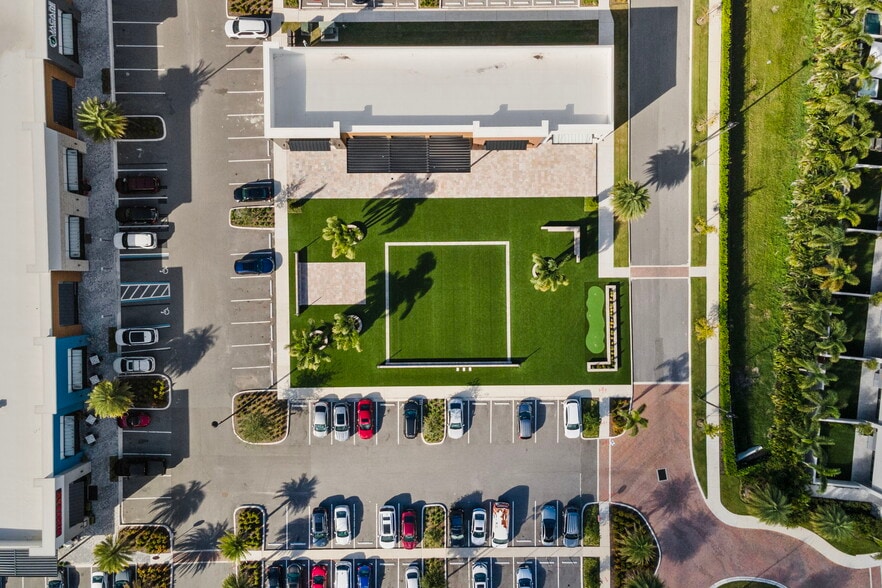 More Photos Of 1671 Amazing Way, Ocoee Storefront Retail Office For Lease