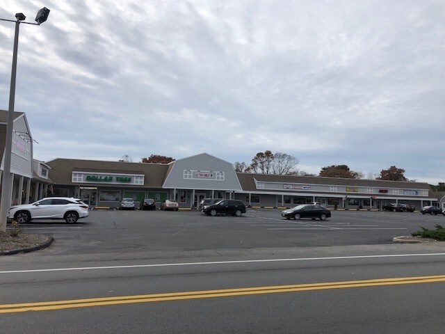 More Photos Of 517-525 Main St, West Yarmouth Storefront For Lease