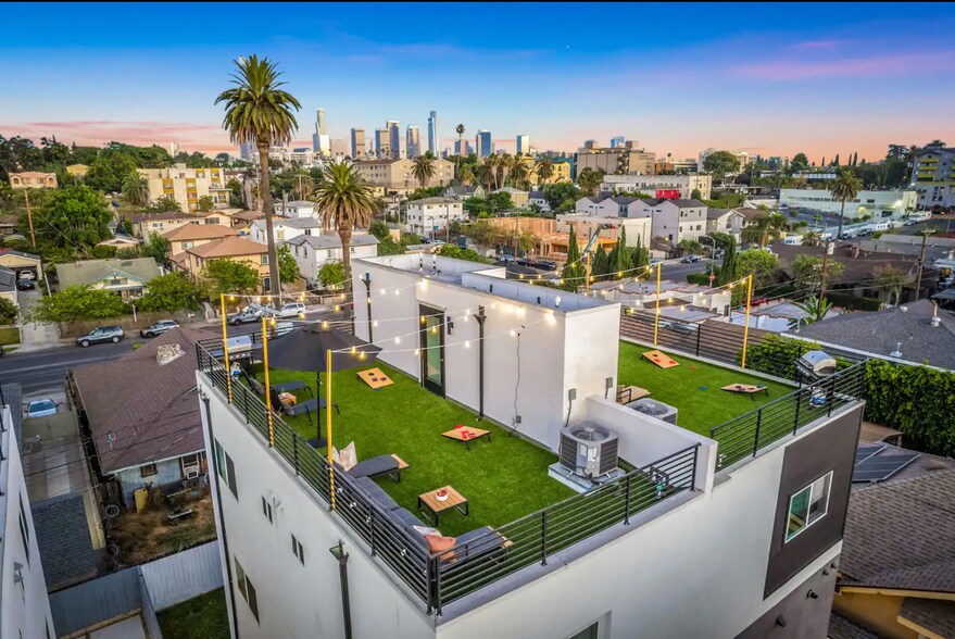 More Photos Of 216 N Coronado St, Los Angeles Multifamily For Sale