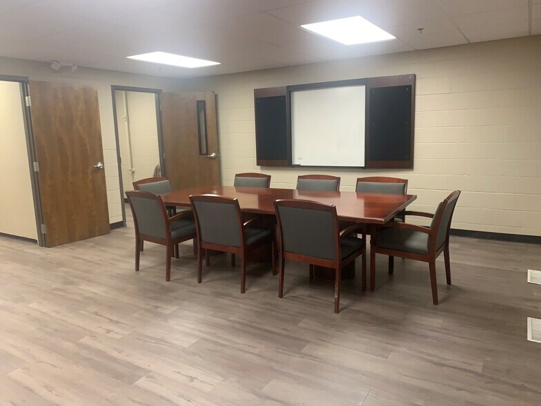 More Photos Of 1135 14th Ave S, Birmingham Office For Sale