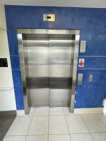 More Photos Of 804 Pershing Dr, Silver Spring Medical For Sale