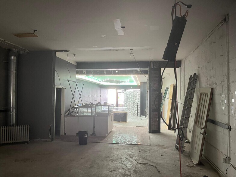 More Photos Of 832 Manhattan Ave, Brooklyn Storefront Retail Residential For Lease