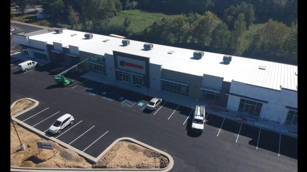 More Photos Of 5320 Hinkleville Rd, Paducah Restaurant For Lease