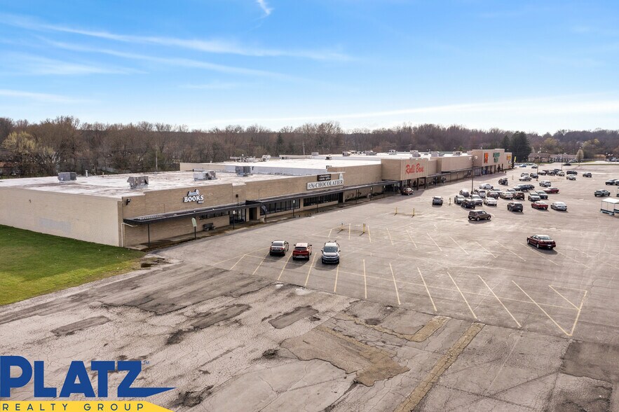 More Photos Of 4317-4341 Kirk Rd, Youngstown Storefront For Lease