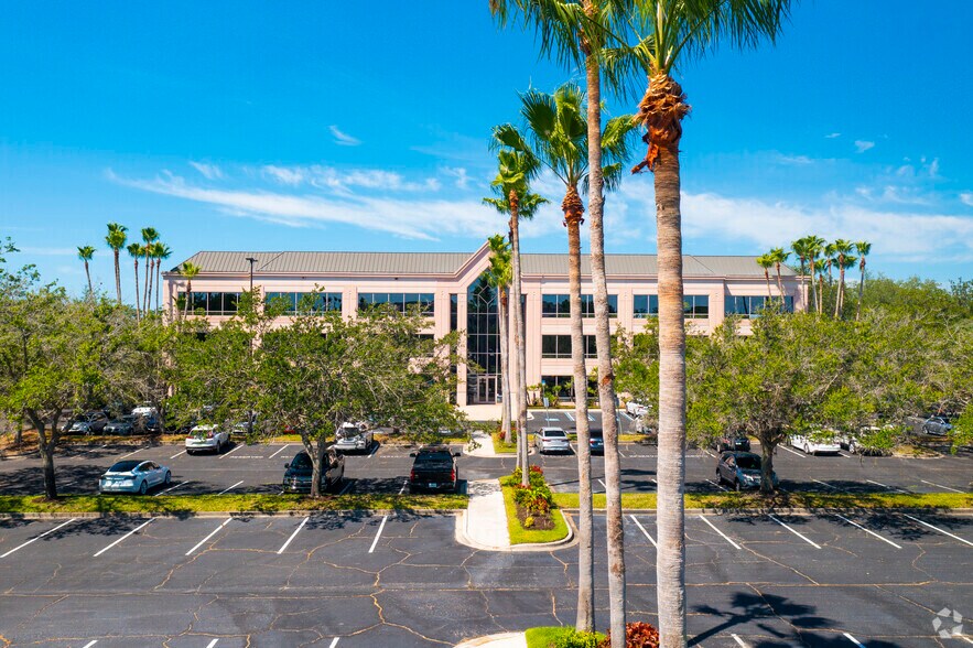 More Photos Of 301 N Cattlemen Rd, Sarasota Office For Lease