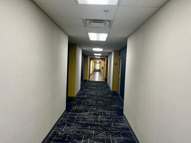 More Photos Of 2621 N Columbia St, Milledgeville Hotel For Sale