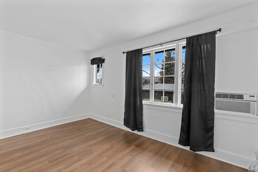 More Photos Of 600 Douglas St, Wenatchee Apartments For Sale