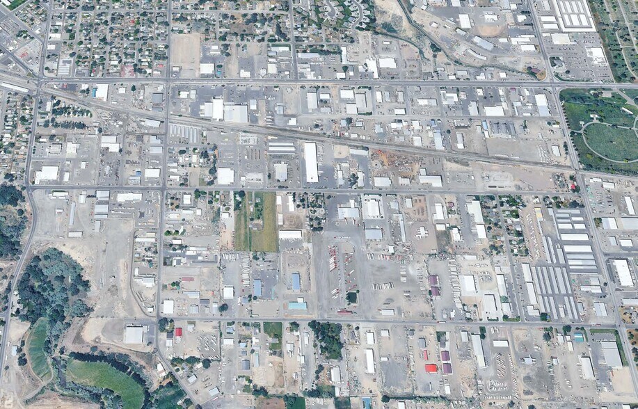 More Photos Of 592 Locust St S, Twin Falls Warehouse For Lease