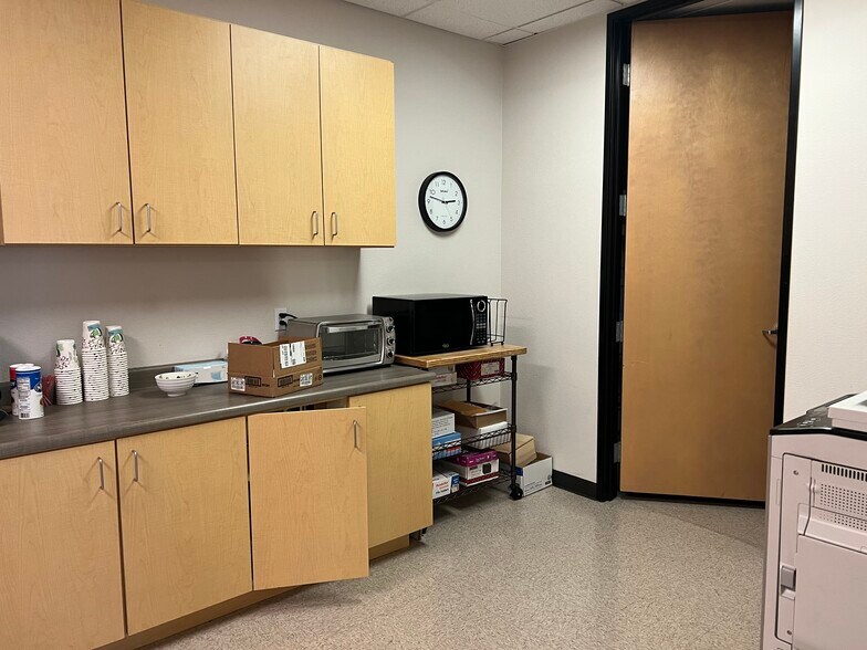 More Photos Of 785 Orchard Dr, Folsom Office For Lease