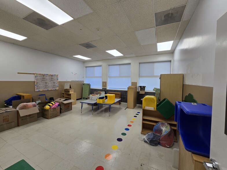 More Photos Of 80 Woodrow Rd, Staten Island Daycare Center For Sale