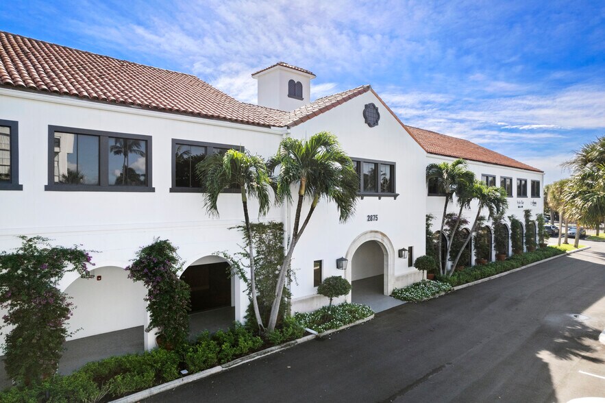 More Photos Of 2875 S Ocean Blvd, Palm Beach Office For Lease