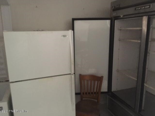 More Photos Of 413 Elm St, Welaka Freestanding For Sale