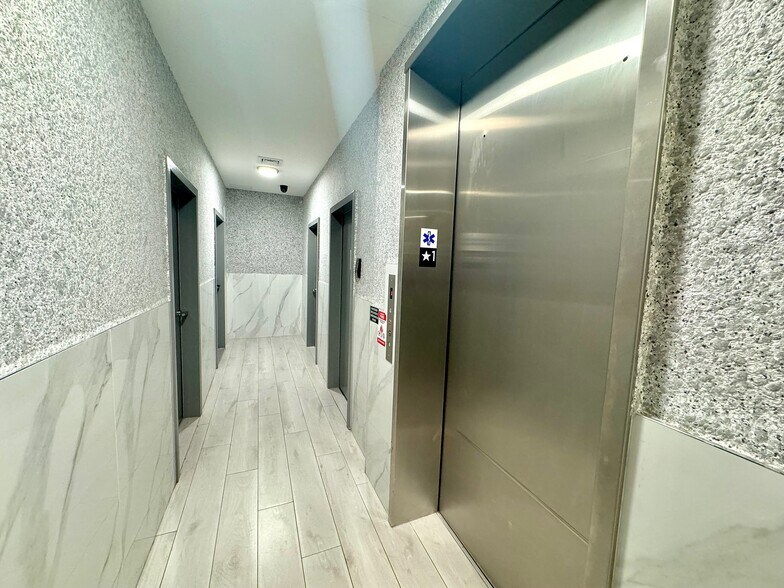 More Photos Of 571 Ocean Pky, Brooklyn Apartments For Sale