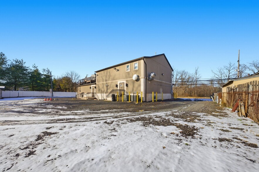 More Photos Of 238 Highway 34, Old Bridge Storefront Retail Residential For Sale