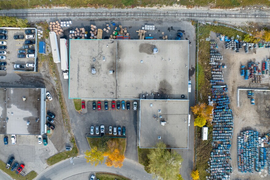 More Photos Of 2828 54th Ave SE, Calgary Warehouse For Sale